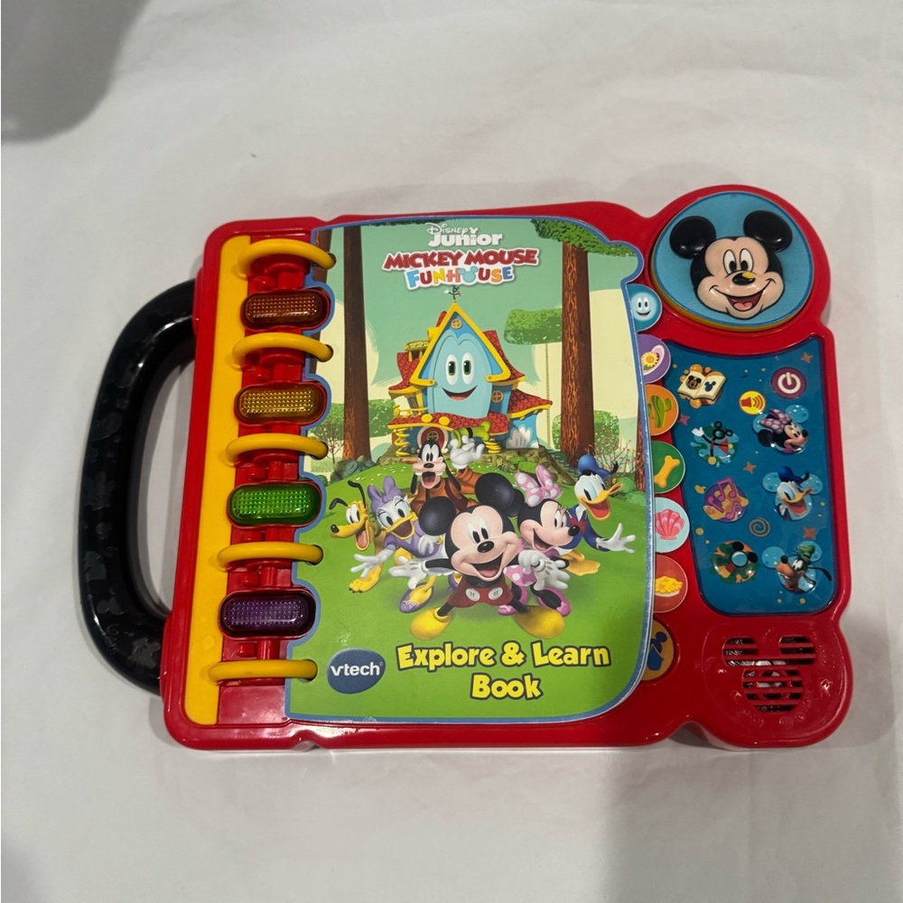 VTech Disney Junior Mickey Mouse Funhouse Explore & Learn Book